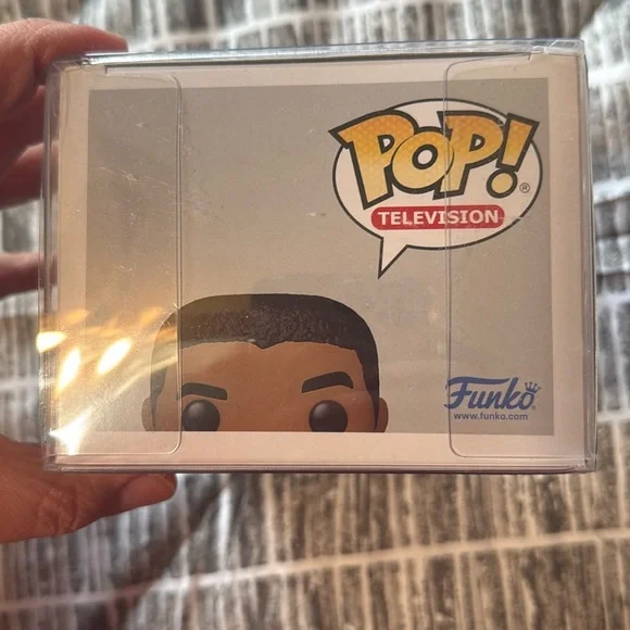 Funko POP! TV: Bridgerton - Simon Basset - Picture 10 of 10